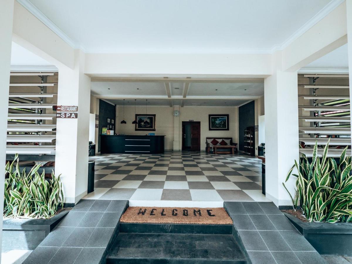 Sunrise Resort バツカラス エクステリア 写真