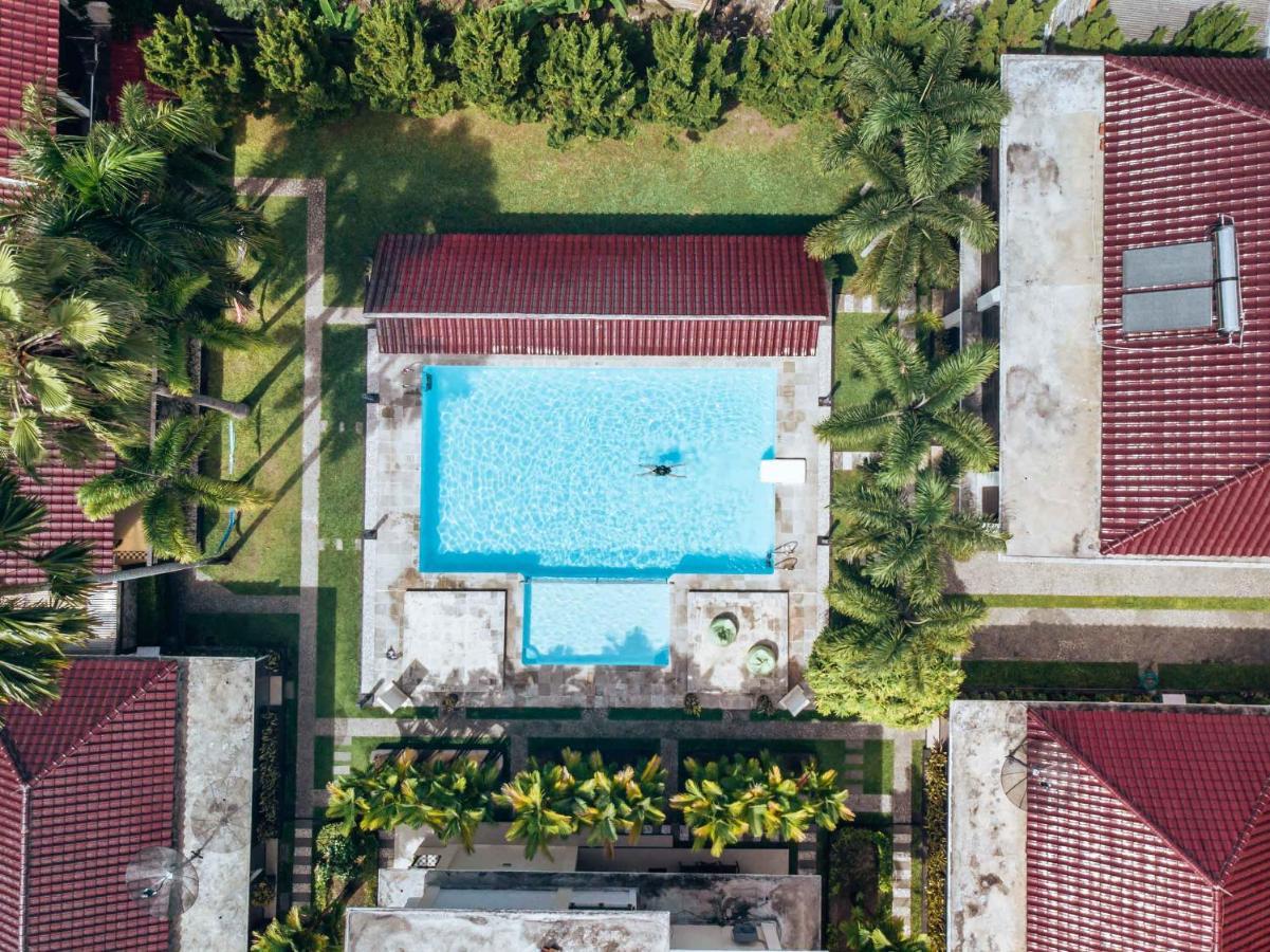 Sunrise Resort バツカラス エクステリア 写真